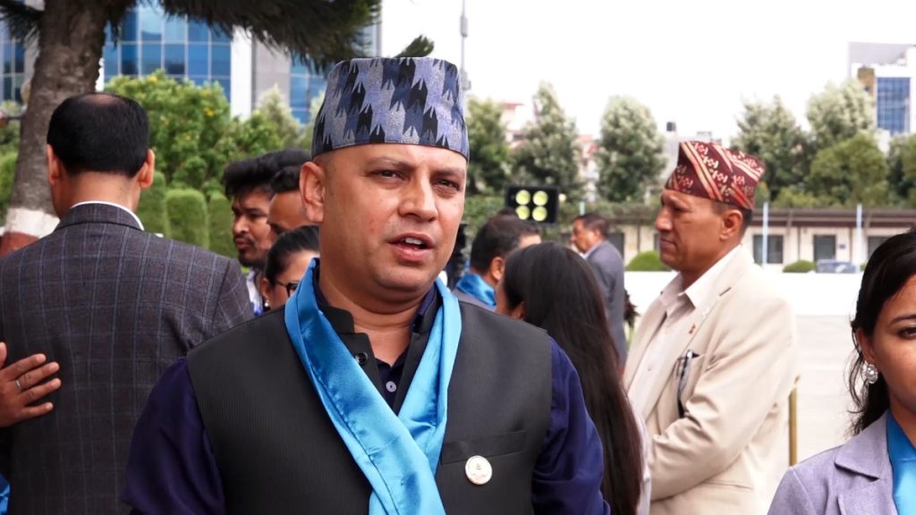 “भिजिट भिसा” प्रकरणमा “ब्याक” नहुने रास्वपाको अडान