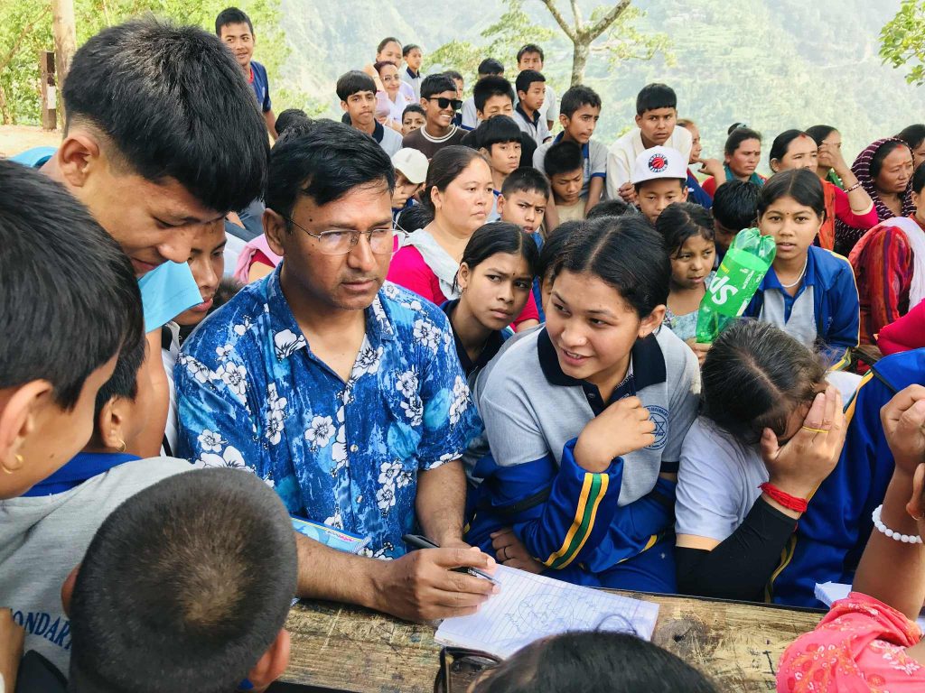 बालबालिकाको भविष्य निर्माणका लागि त्रिकोणात्मक सहकार्य अपरिहार्य : प्राध्यापक श्रेष्ठ