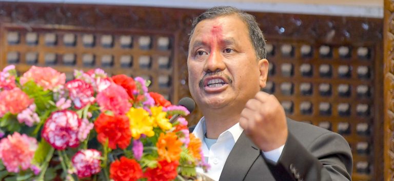 पार्टी फुटाएको होइन , प्रचण्डसँग विद्रोह गरेका हौं :विप्लव